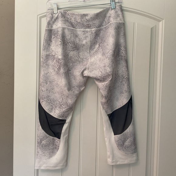 Limited Edition Calia workout pants - Picture 3 of 6
